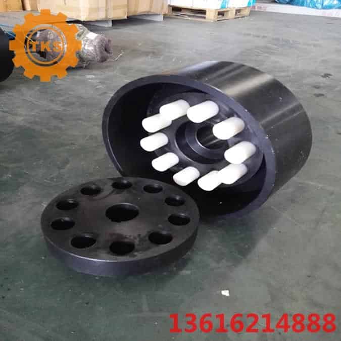 九游会登录网：铁甲工程机械网 新闻、铁甲工程机械网：巨头争霸，挖掘机产业迎新变局